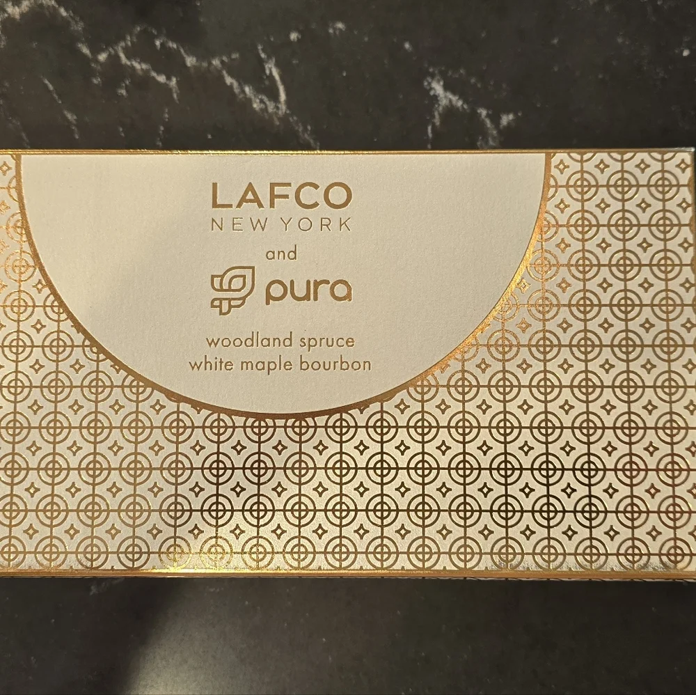 LAFCO x PURA Woodland Spruce/White Maple Bourbon Diffuser - Picture 4 of 4